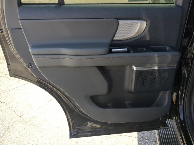 New 2025 Ford Expedition Active AWD/4WD image 33
