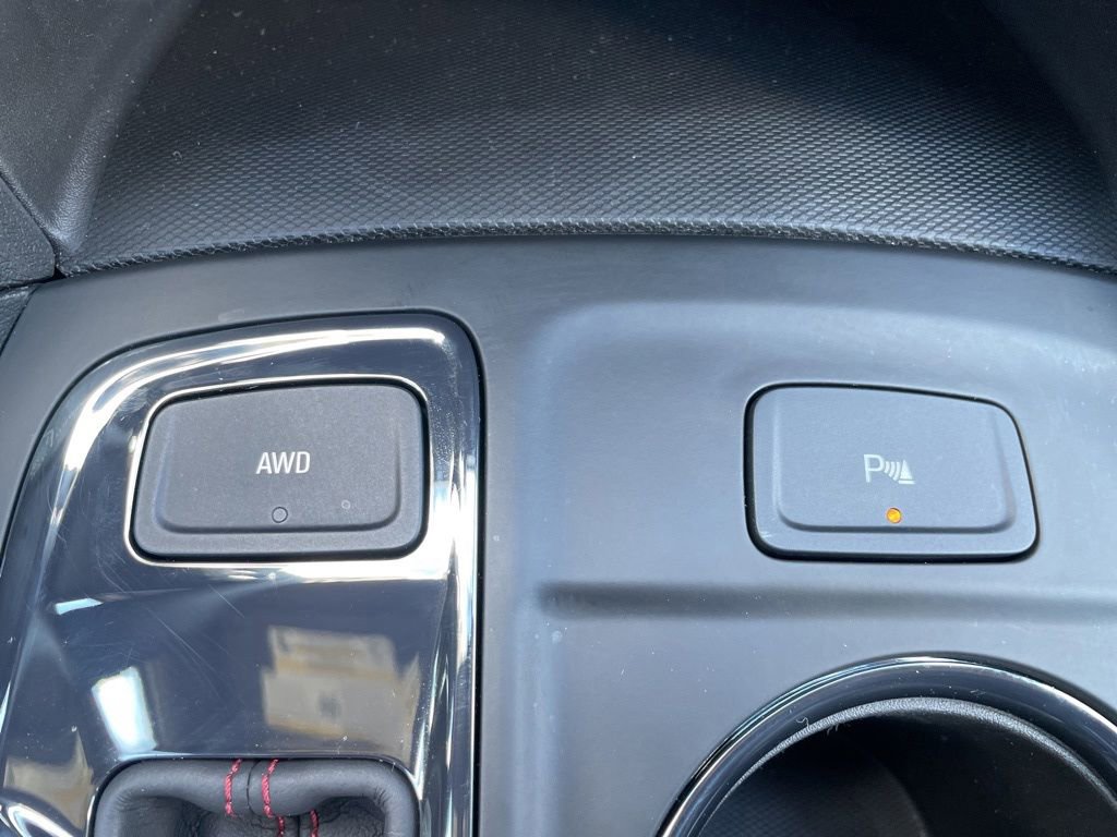 Used 2024 Chevrolet Equinox RS AWD/4WD image 25