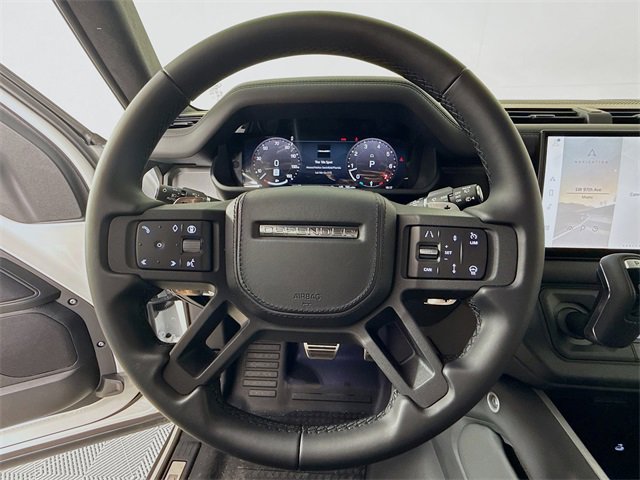 Certified 2025 Land Rover Defender 110 V8 image 12