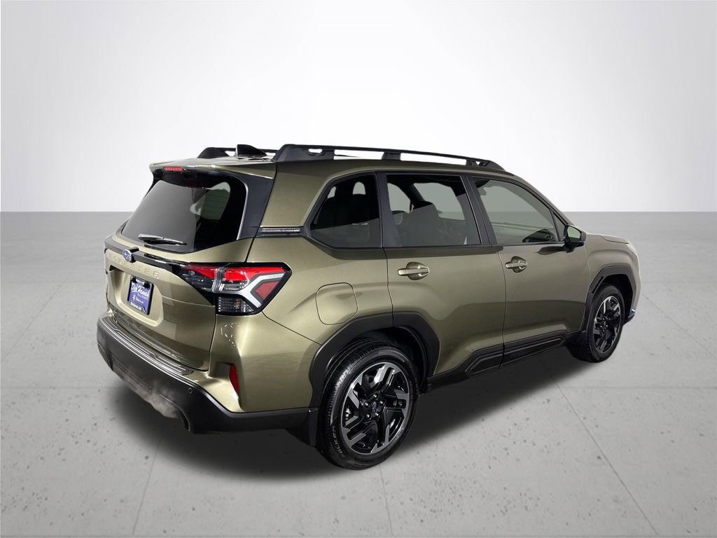 Used 2025 Subaru Forester Limited image 6