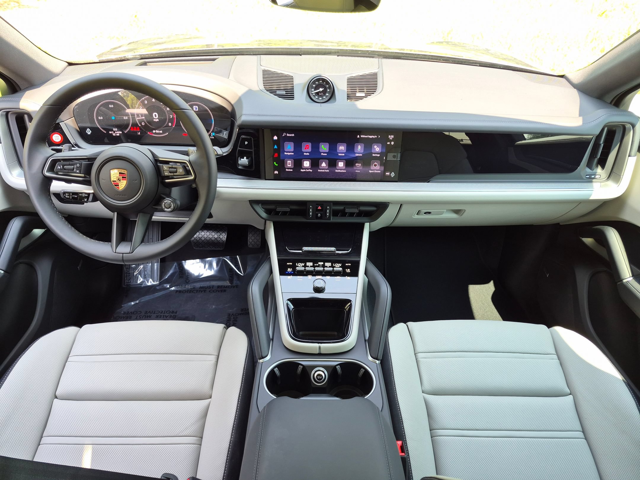 New 2026 Porsche Cayenne Coupe AWD/4WD image 22