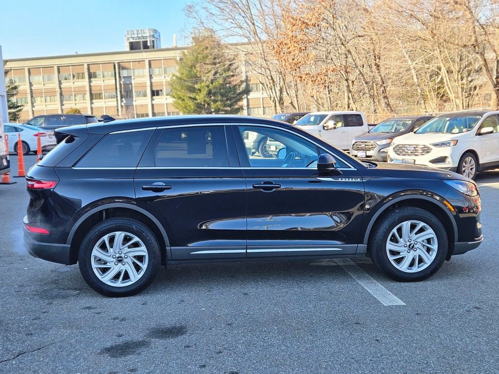 Used 2023 Lincoln Corsair AWD image 6