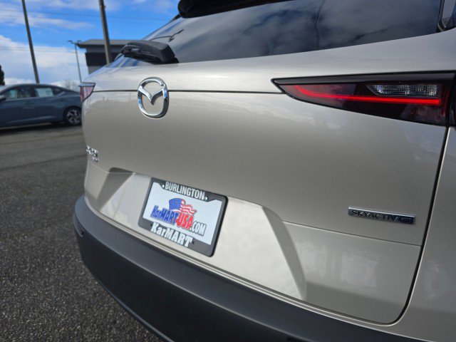Used 2022 MAZDA CX-30 AWD 2.5 S w/ Premium Package image 17