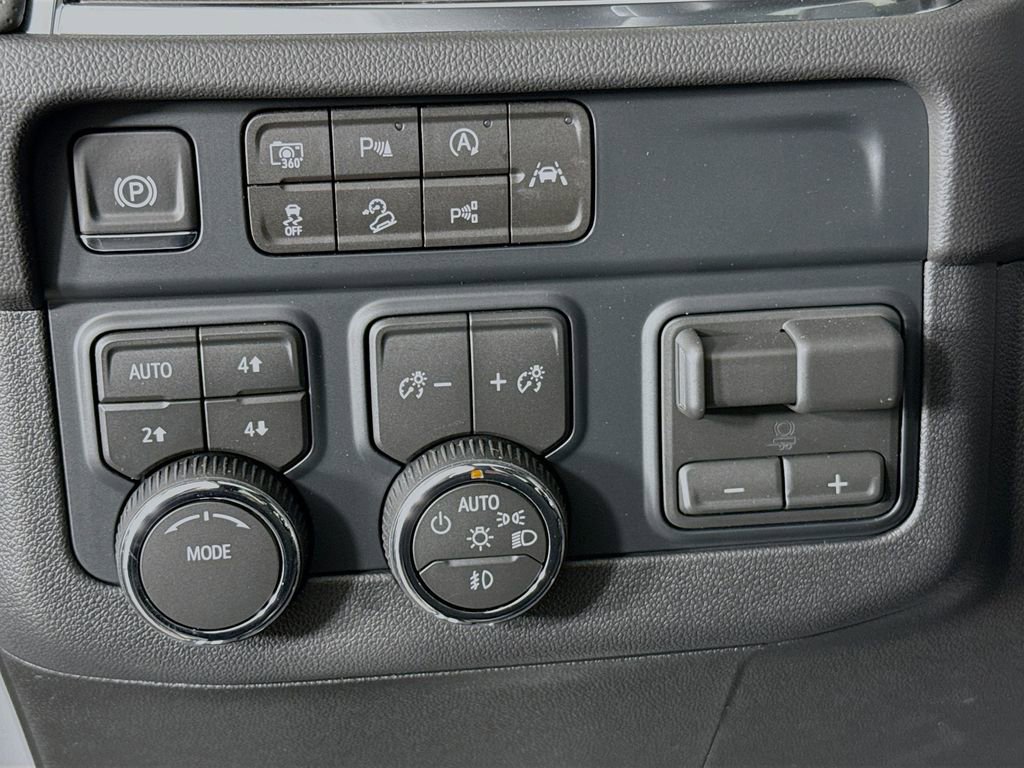 New 2026 Chevrolet Tahoe Premier w/ Sun And Tow Package image 10