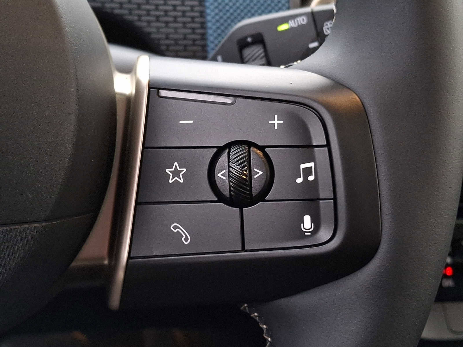 Certified 2025 MINI Cooper Countryman S w/ Comfort Package Max image 19