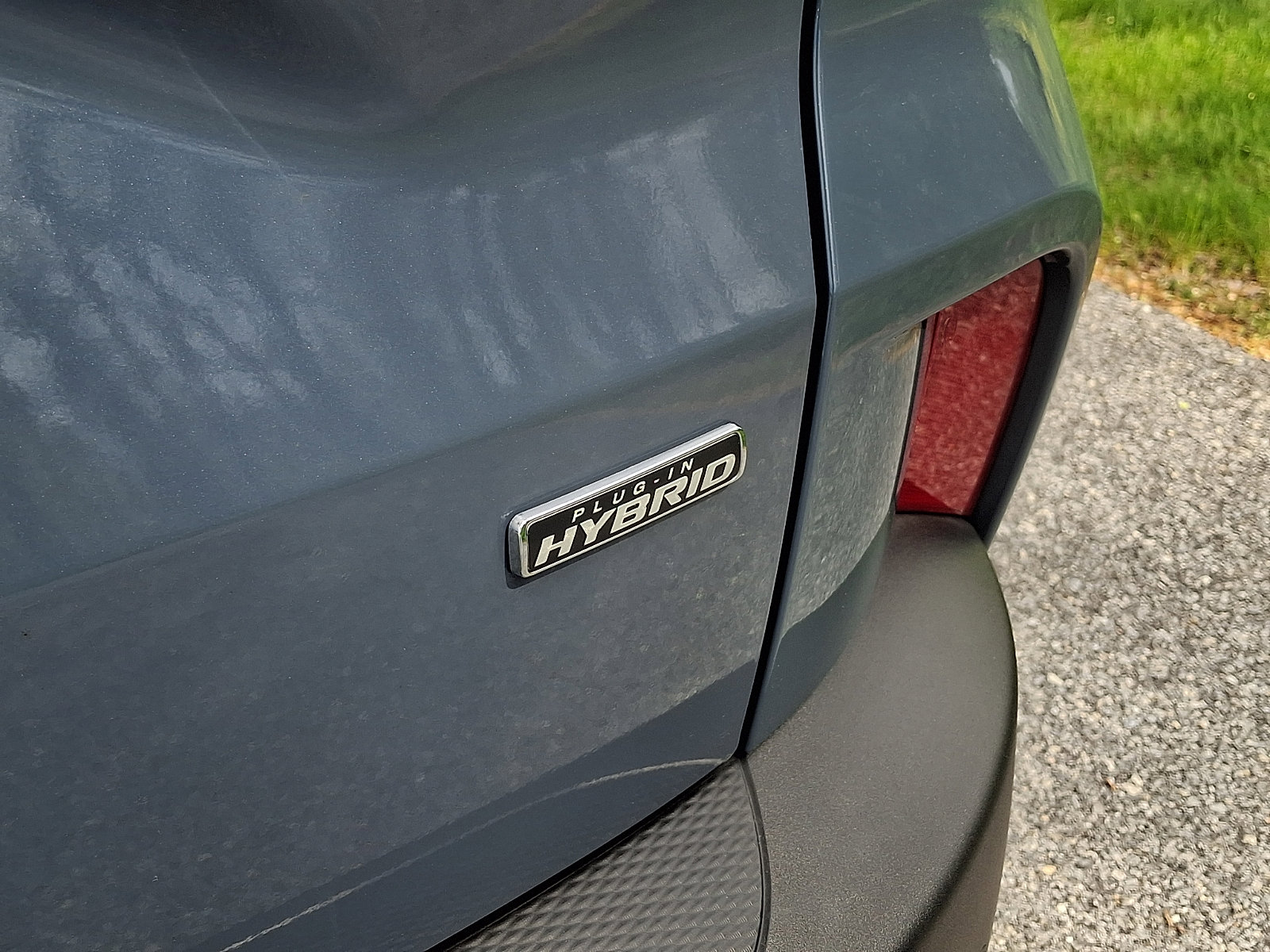 Used 2024 Ford Escape SE w/ PHEV Premium Package image 34