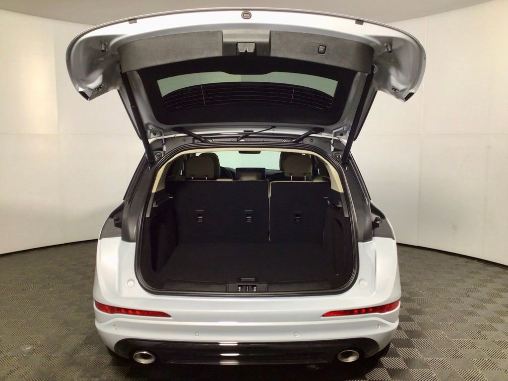 New 2026 Lincoln Corsair Grand Touring image 14