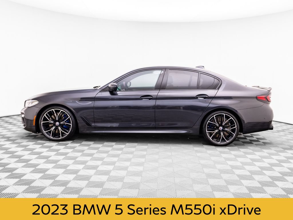 Used 2023 BMW M550i xDrive w/ Executive Package AWD/4WD image 2