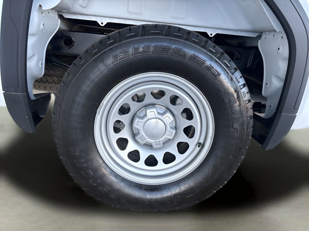 Used 2025 GMC Sierra 1500 Pro w/ Pro Value Package image 33