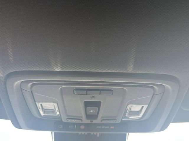 Used 2022 Chevrolet Silverado 1500 LT Trail Boss w/ LT Trail Boss Premium Package image 29