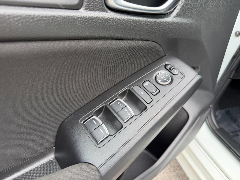 Used 2022 Honda Civic LX image 16