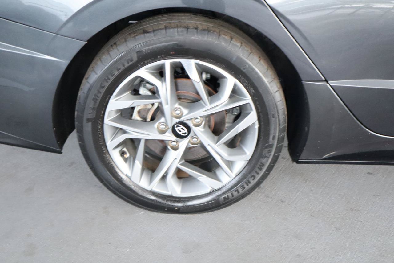 Used 2021 Hyundai Sonata SEL w/ Convenience Package FWD image 5