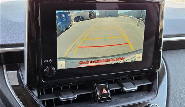 Used 2024 Toyota Corolla Cross XLE FWD image 12