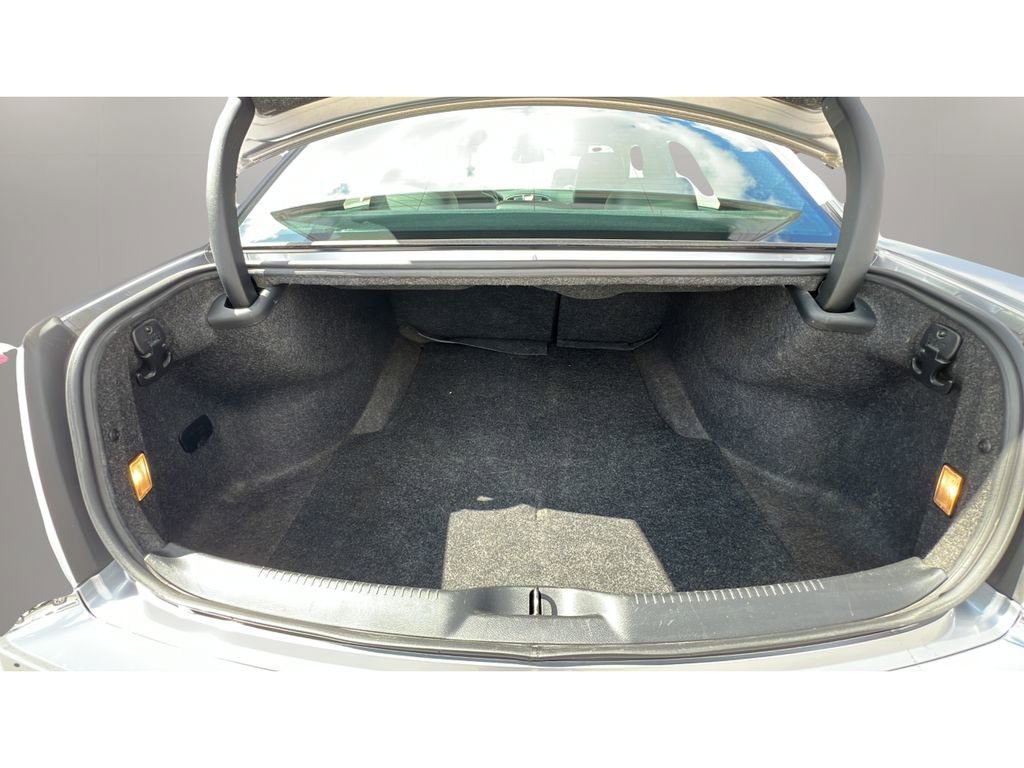 Used 2014 Chrysler 300 image 30