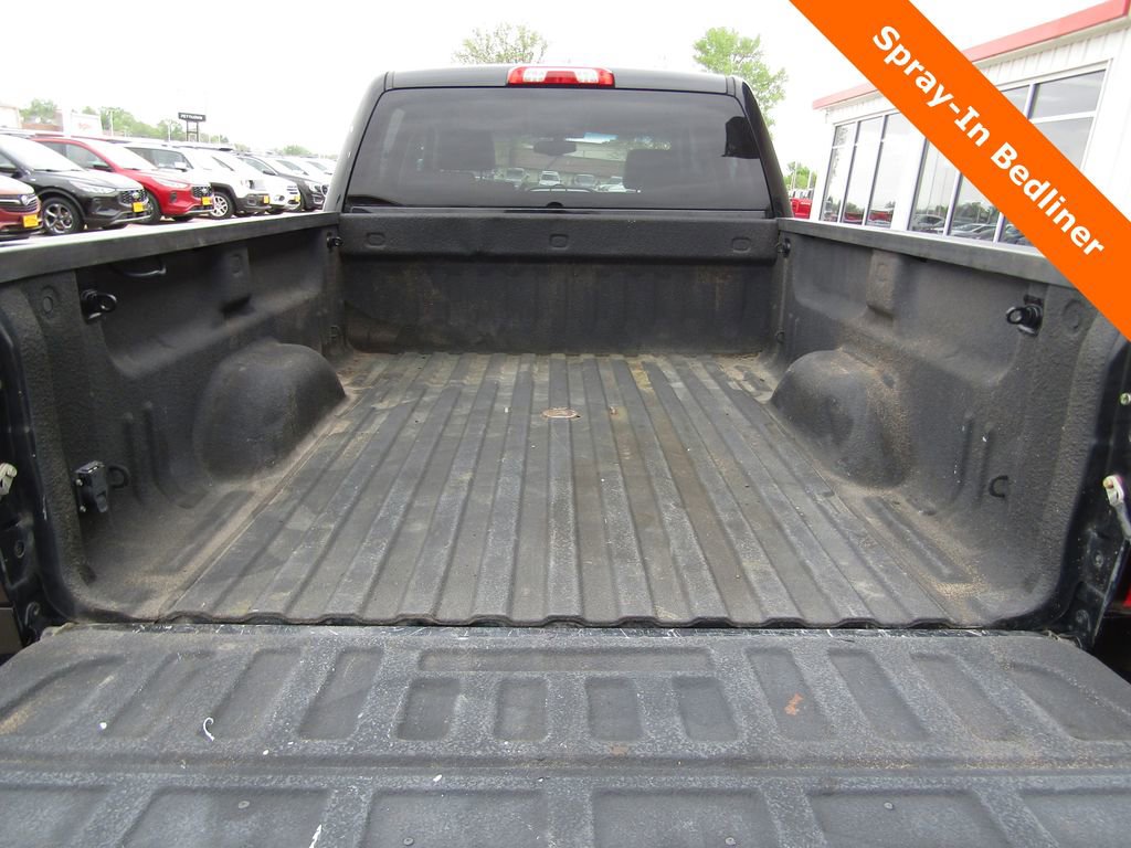 Used 2015 GMC Sierra 2500 SLT w/ Duramax Plus Package AWD/4WD image 18