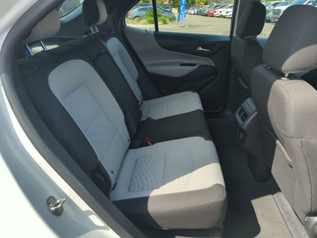 Used 2021 Chevrolet Equinox LS FWD image 29
