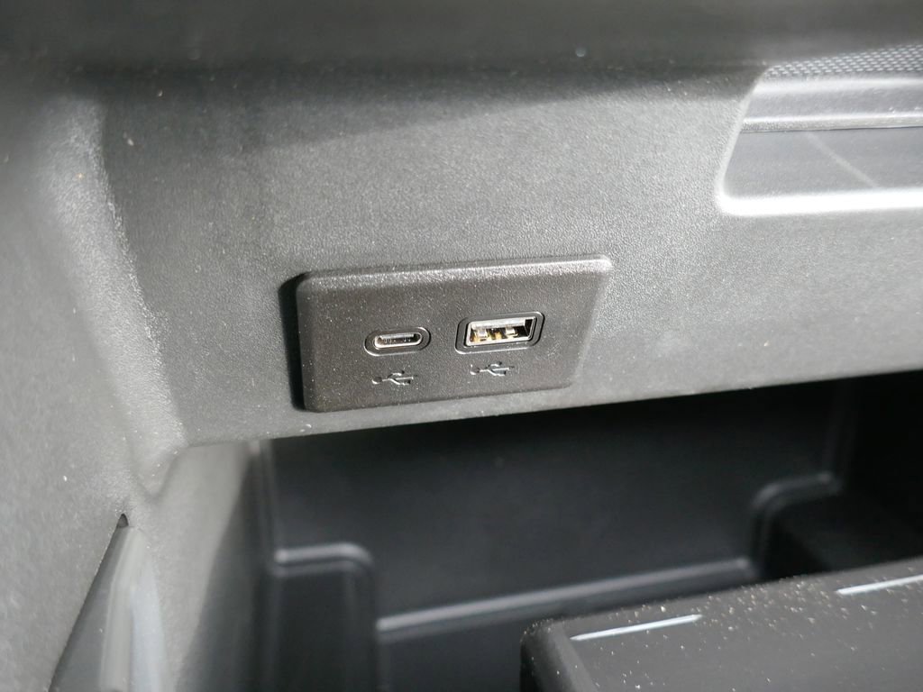 New 2026 GMC Sierra 1500 SLT w/ SLT Premium Plus Package image 29