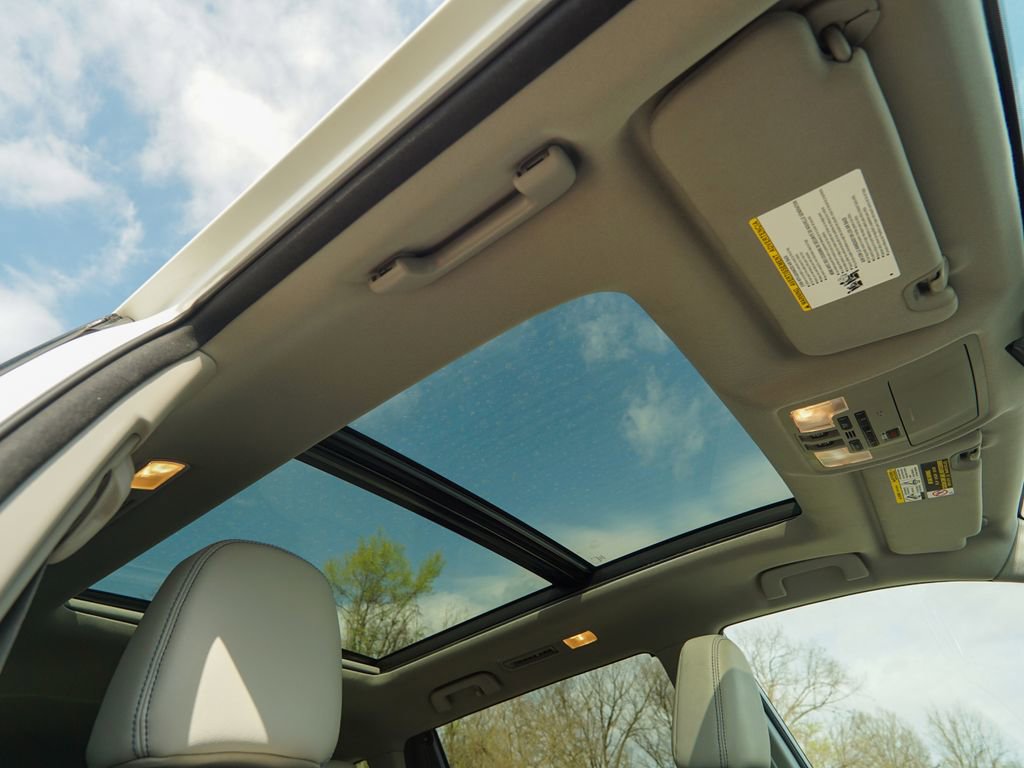 Used 2018 Toyota Highlander Limited Platinum image 33