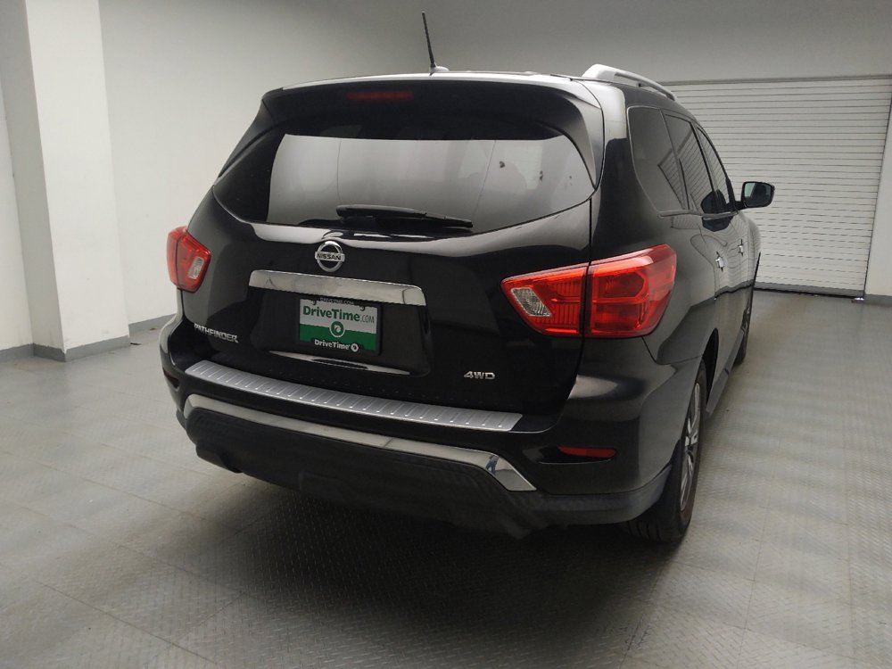 Used 2017 Nissan Pathfinder S AWD/4WD image 7