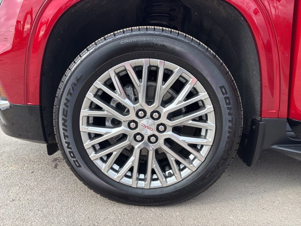 Used 2025 GMC Acadia Denali image 18