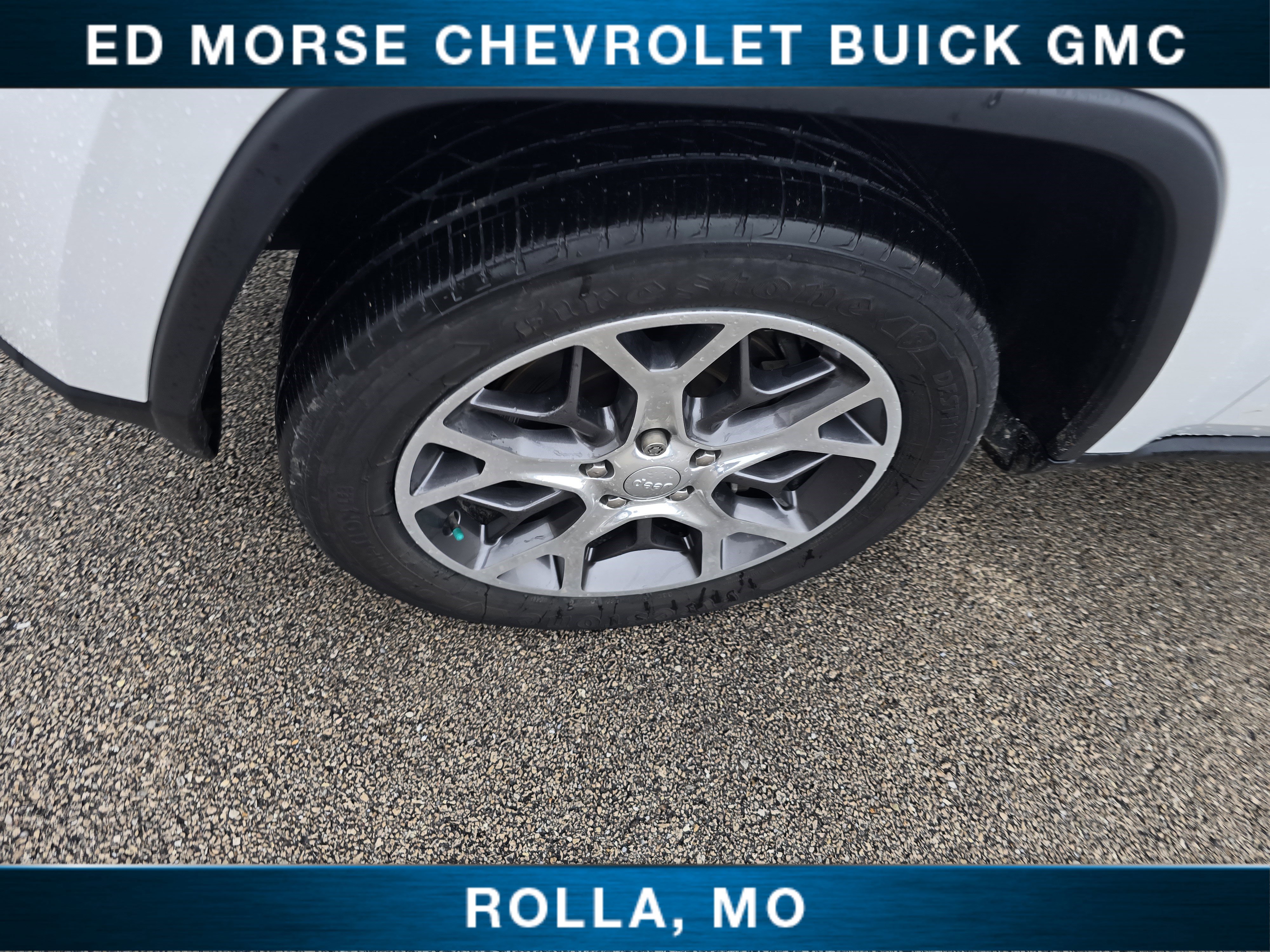 Used 2022 Jeep Grand Cherokee Limited w/ Trailer Tow Group IV AWD/4WD image 9