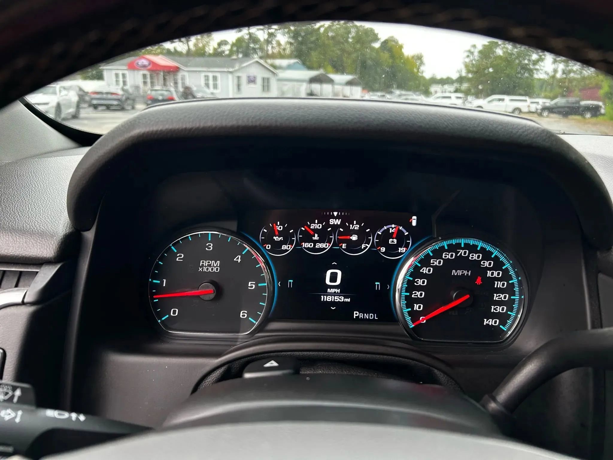 Used 2018 Chevrolet Suburban Premier image 19