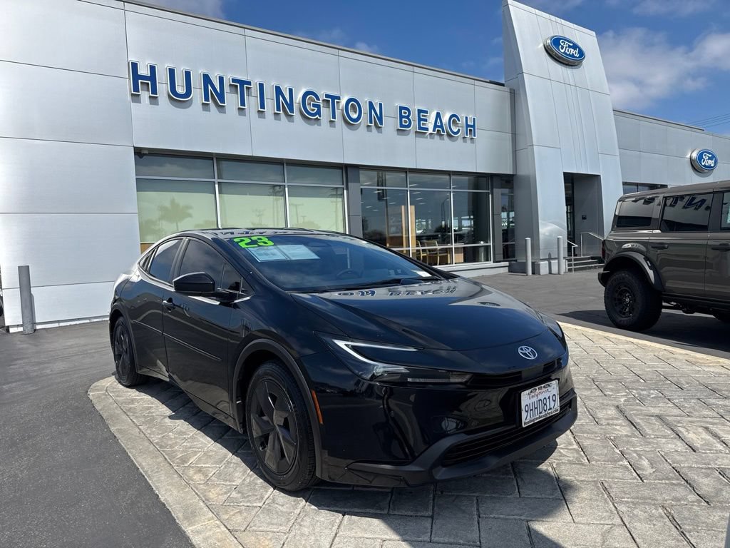 Used 2023 Toyota Prius LE