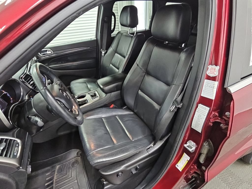 Used 2019 Jeep Grand Cherokee Limited AWD/4WD image 31