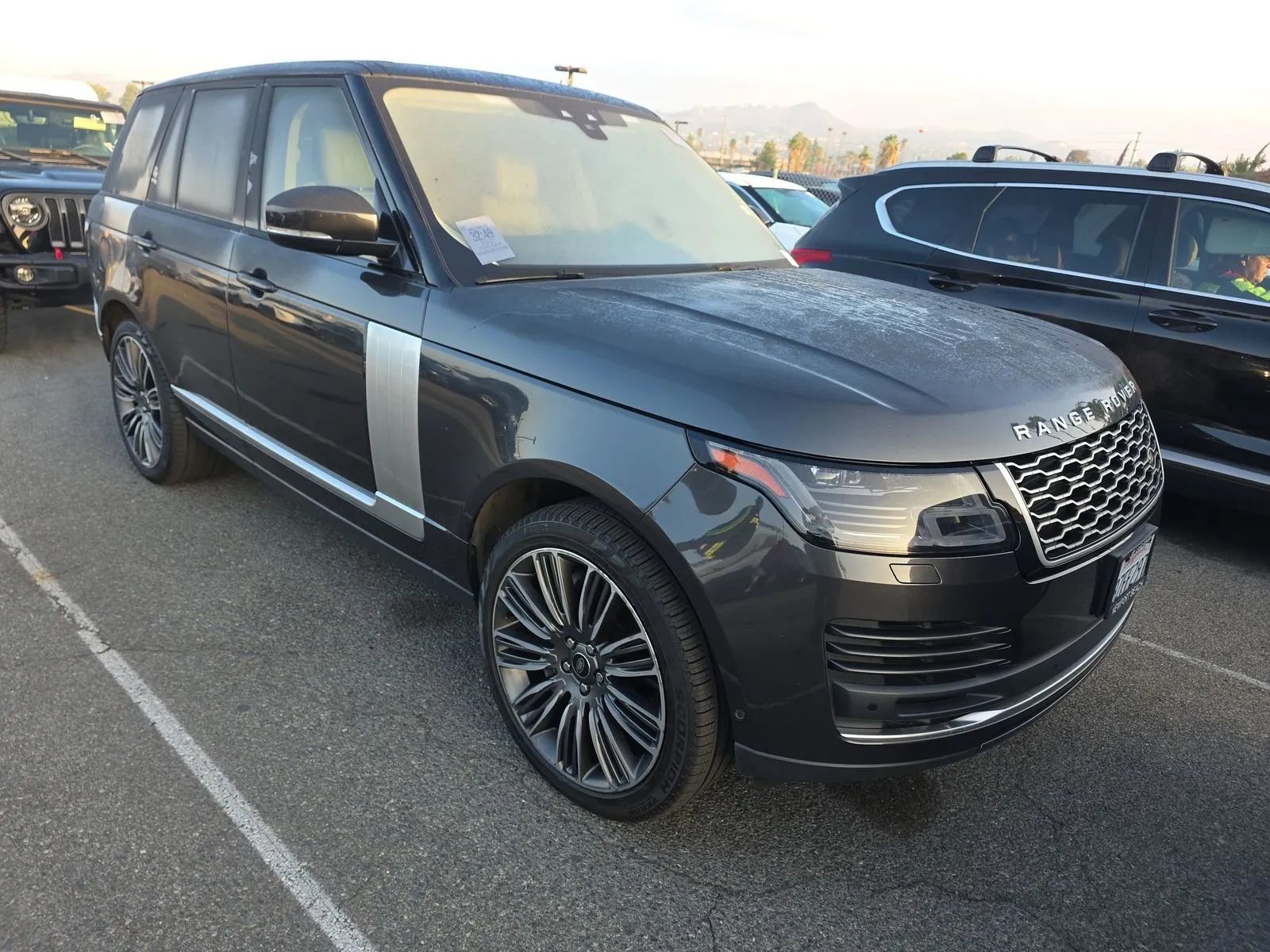 Used 2022 Land Rover Range Rover Westminster Edition image 9