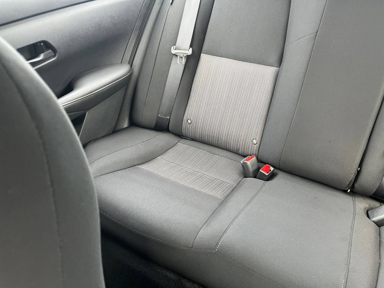 Used 2025 Nissan Sentra SV FWD image 38