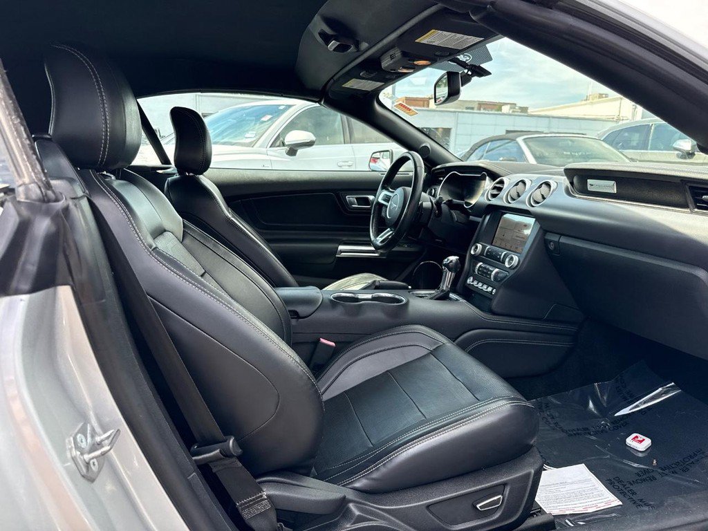 Used 2019 Ford Mustang GT Premium w/ Equipment Group 401A RWD image 13