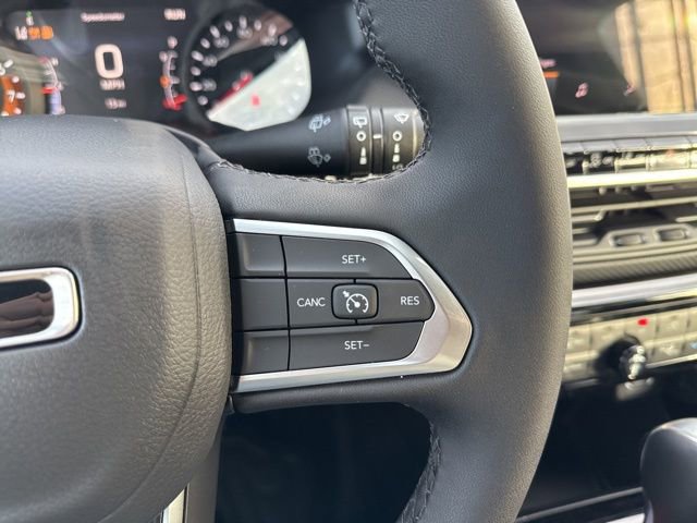 New 2026 Jeep Compass Latitude AWD/4WD image 33