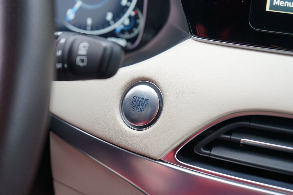 Used 2020 Hyundai Palisade Limited image 19