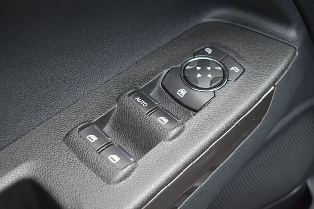Used 2020 Ford EcoSport SE w/ SE Convenience Package FWD image 19