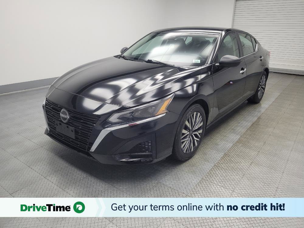 Used 2024 Nissan Altima 2.5 SV image 1