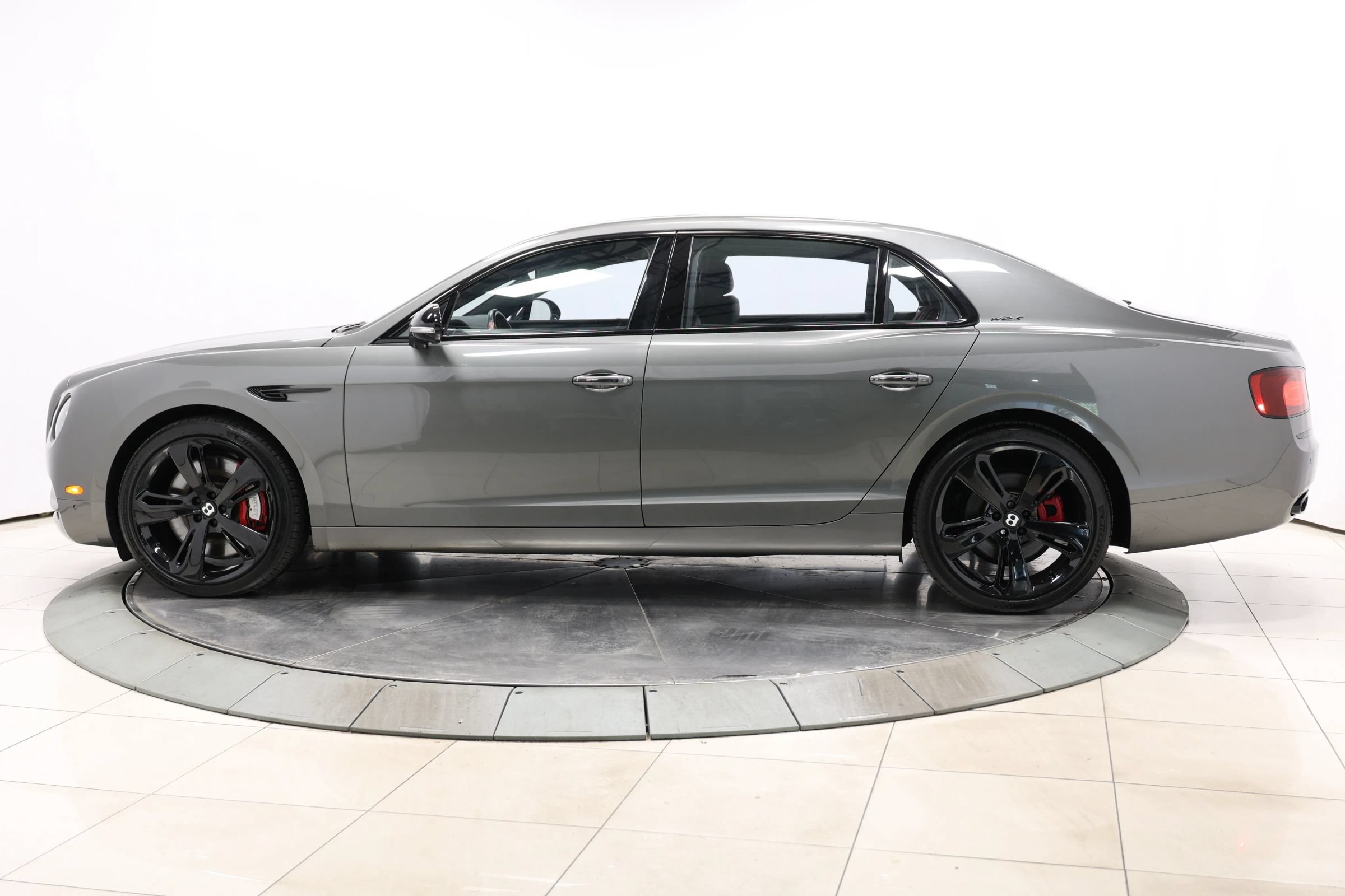Used 2017 Bentley Flying Spur S W12 AWD/4WD image 10