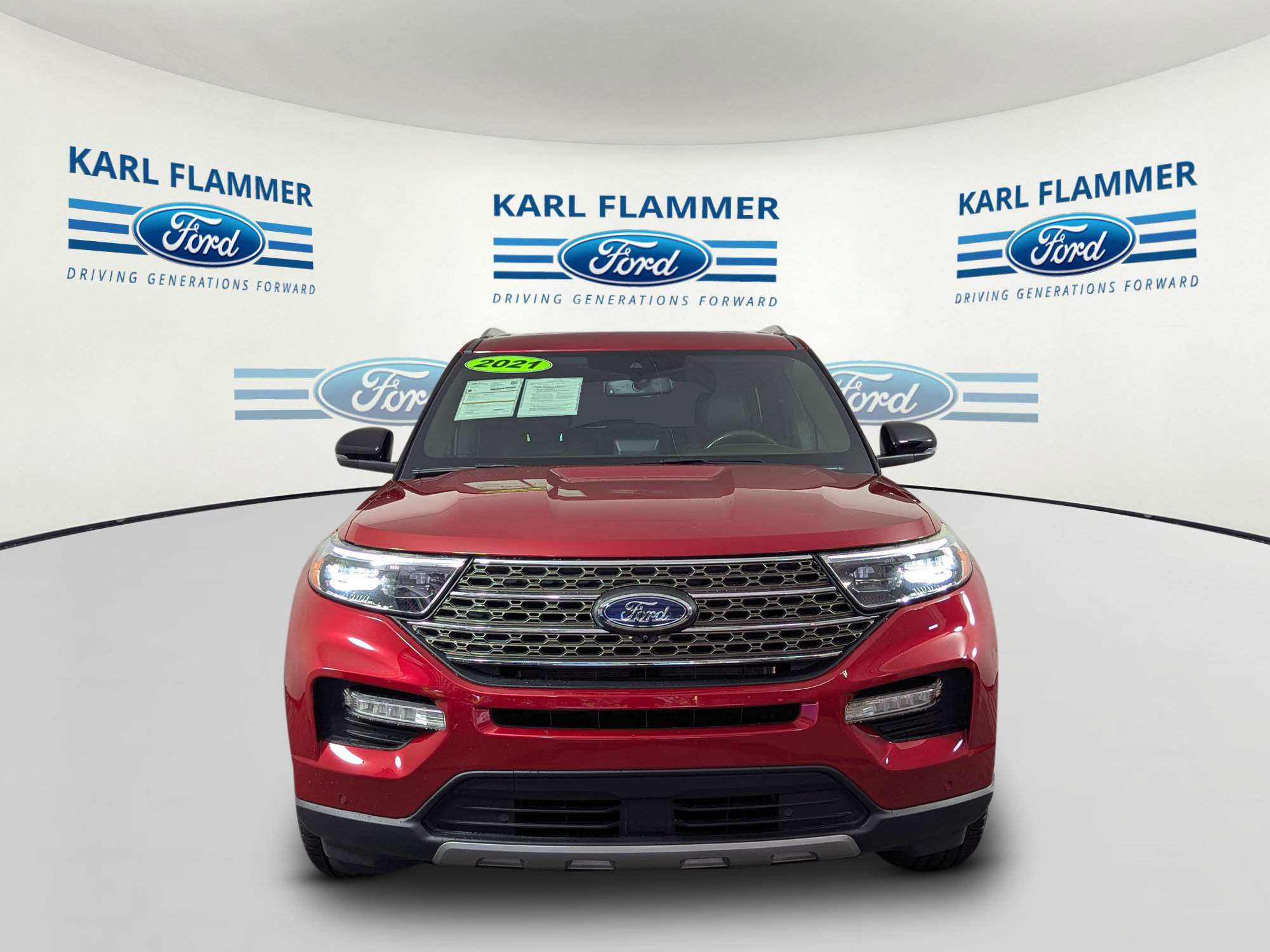 Certified 2021 Ford Explorer King Ranch w/ Premium Technology Package AWD/4WD image 8