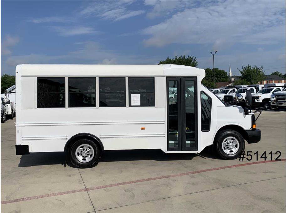 Used 2015 Chevrolet Express 3500 w/ School Bus Package image 5
