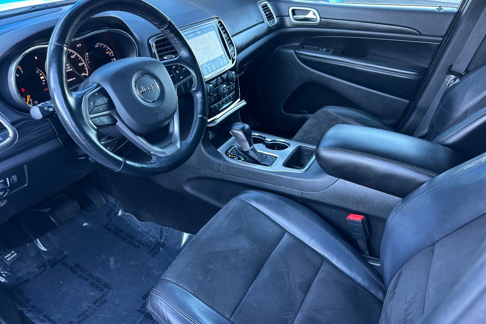 Used 2021 Jeep Grand Cherokee Laredo X image 10