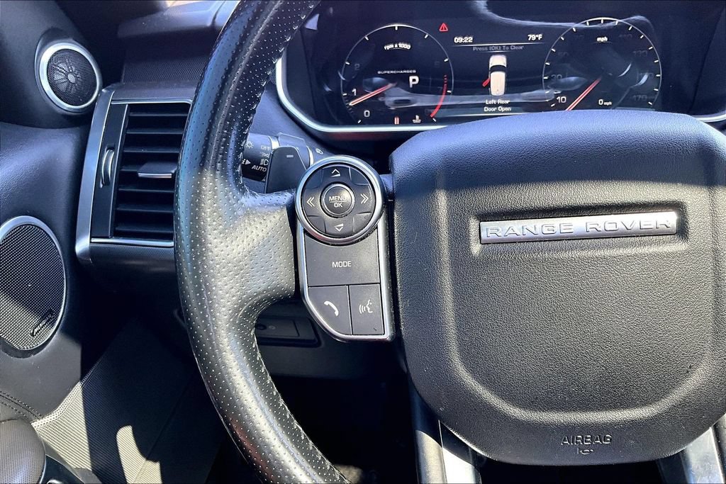 Used 2016 Land Rover Range Rover Sport Supercharged AWD/4WD image 19