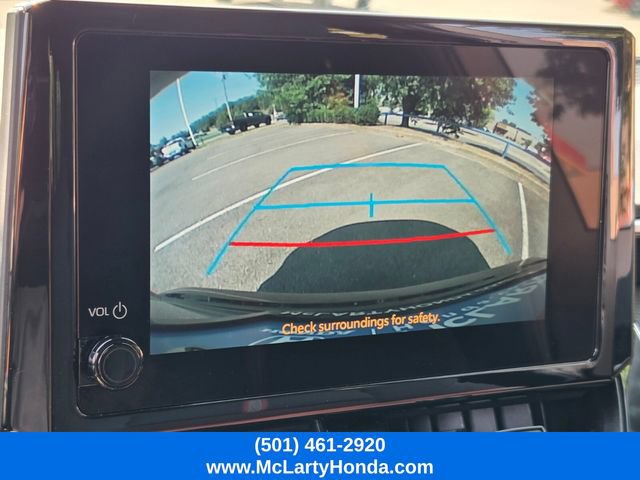 Used 2025 Toyota Corolla SE FWD image 22