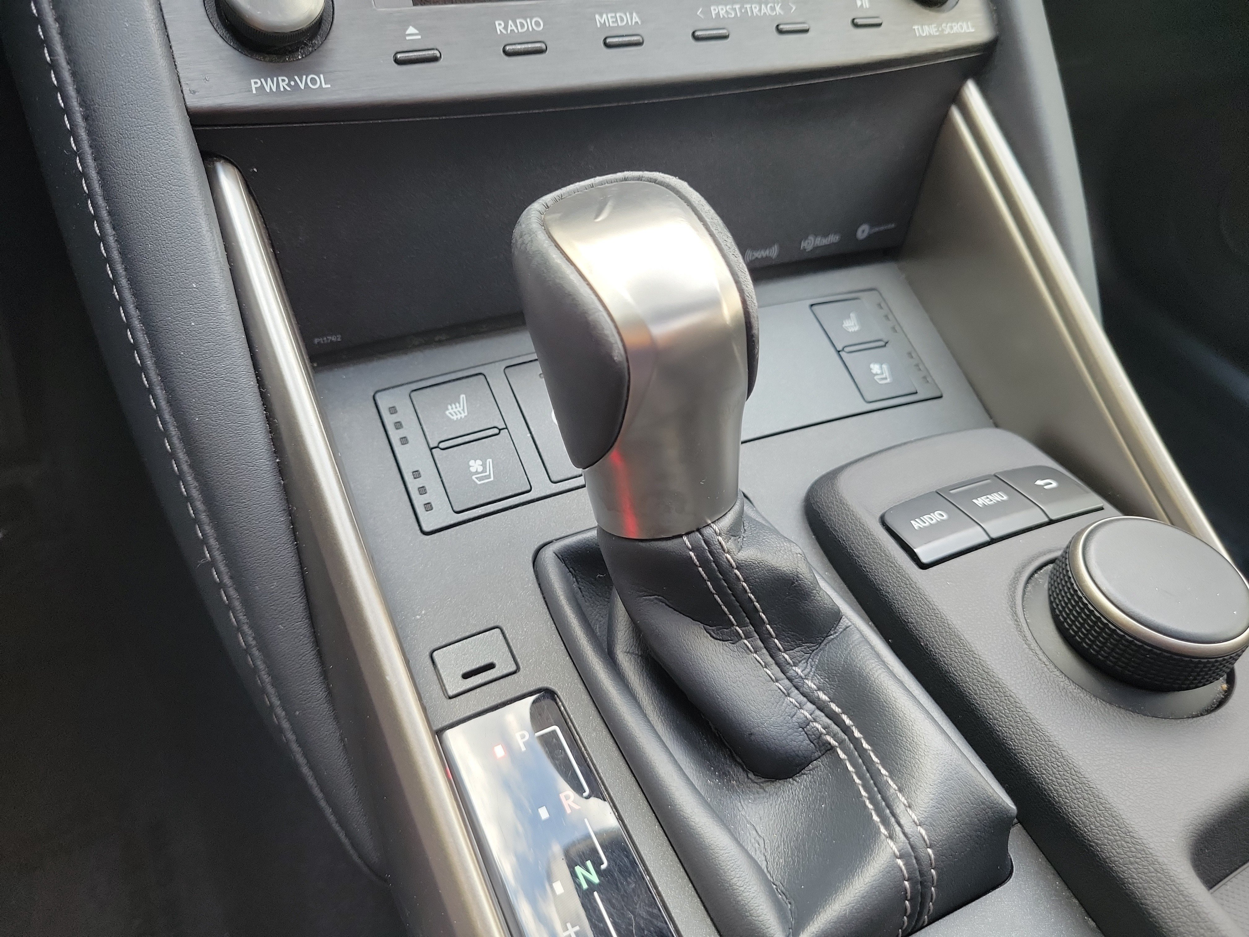 Used 2019 Lexus IS 300 w/ Premium Package RWD image 27