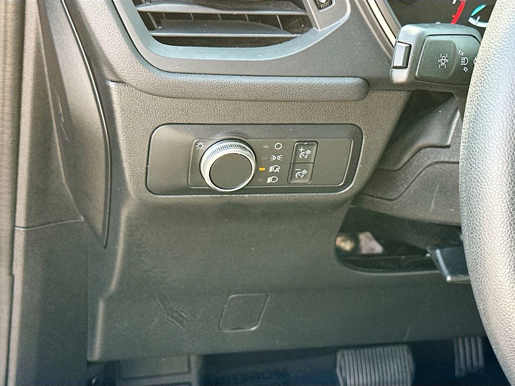 Used 2022 Ford Escape SE image 15