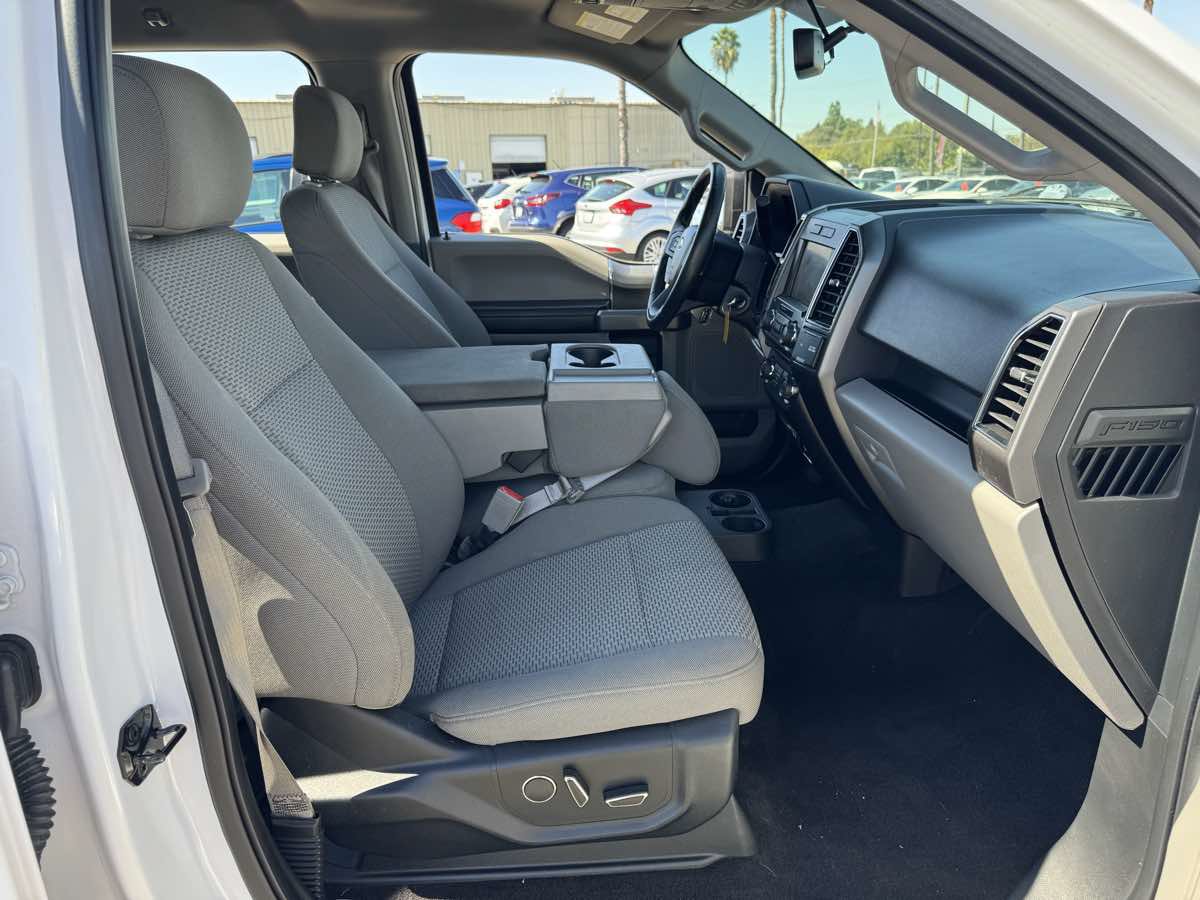 Used 2018 Ford F150 XLT w/ Equipment Group 302A Luxury RWD image 13