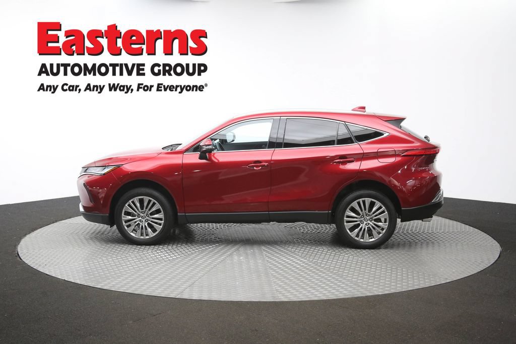 Used 2024 Toyota Venza LE AWD/4WD image 61