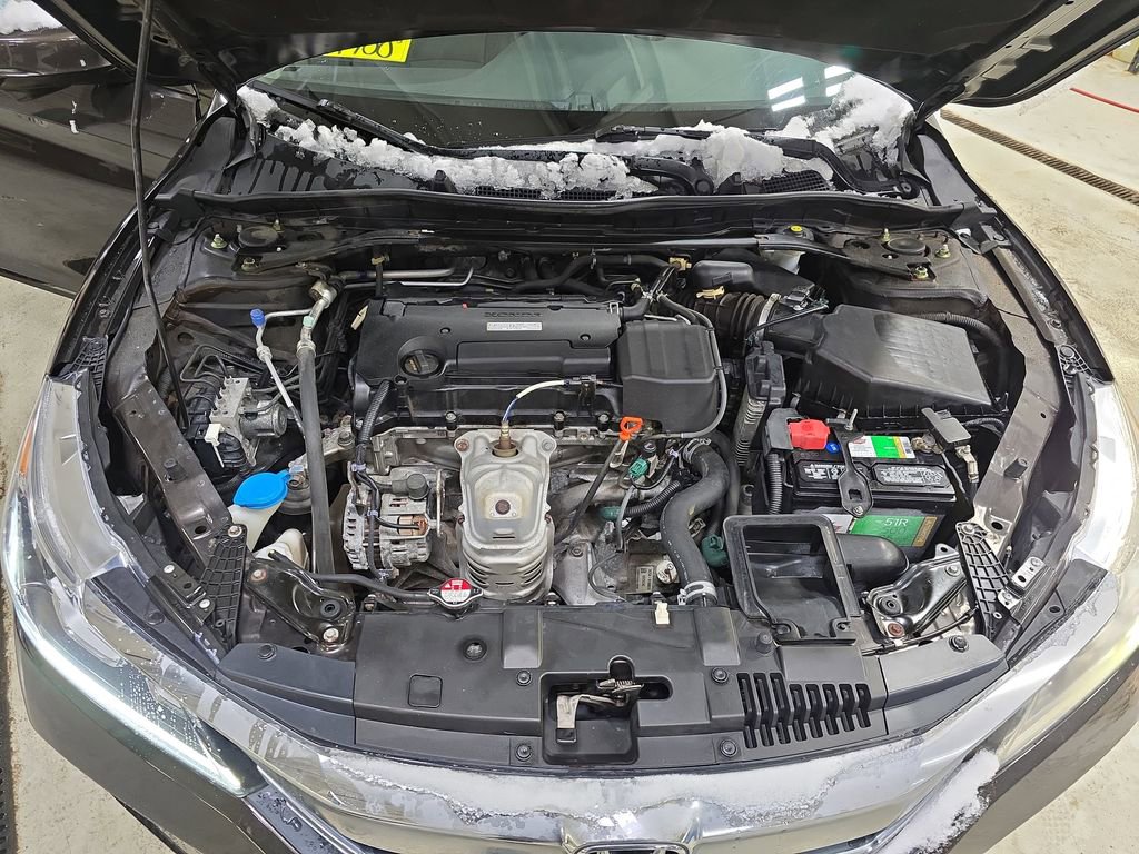 Used 2016 Honda Accord EX-L image 30