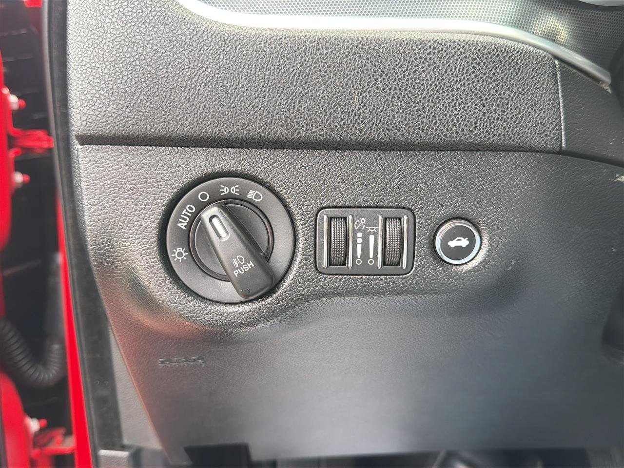 Used 2018 Dodge Charger GT AWD/4WD image 26