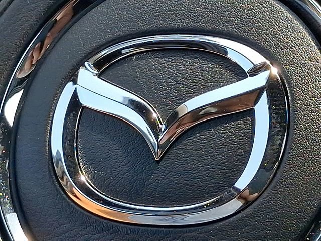 New 2025 MAZDA CX-5 Signature image 11