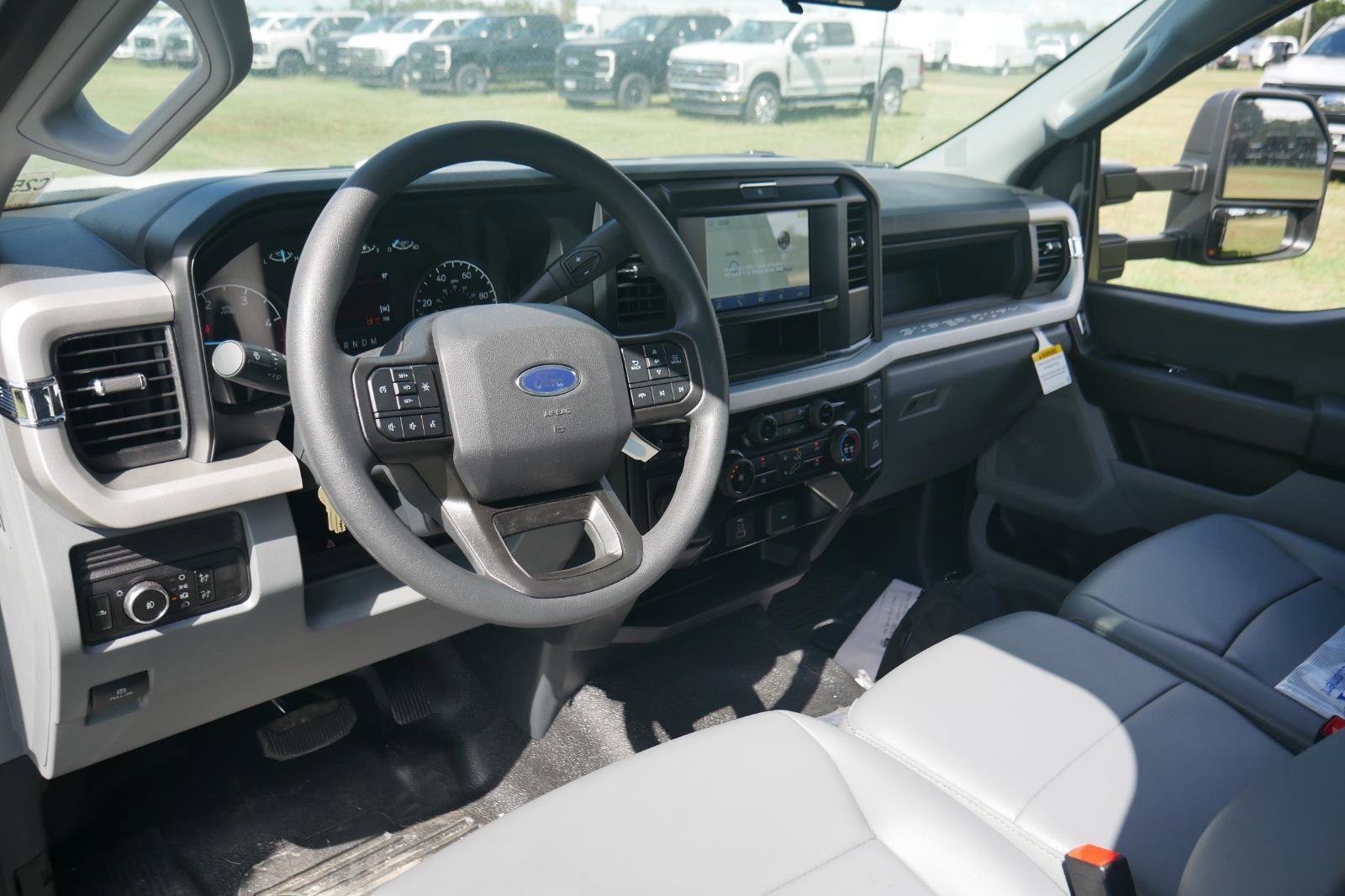 New 2025 Ford F550 2WD Regular Cab Super Duty image 36