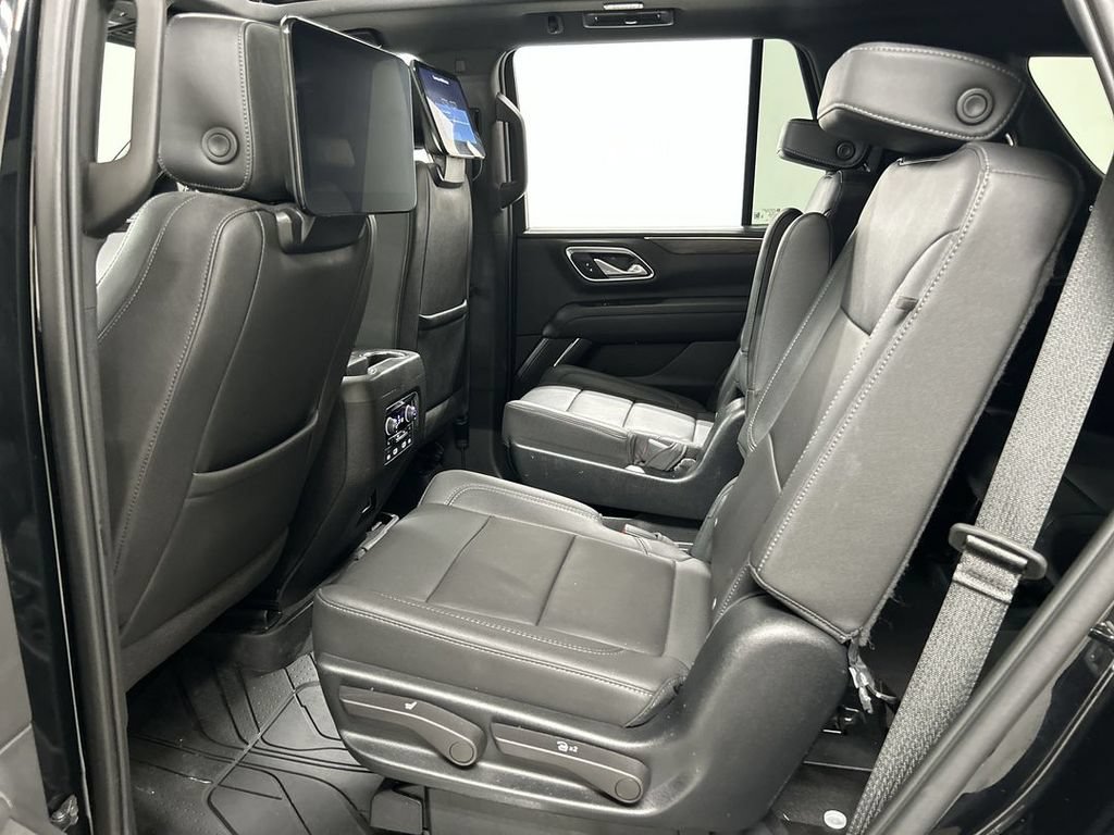 Certified 2023 Chevrolet Tahoe Z71 w/ Luxury Package AWD/4WD image 21